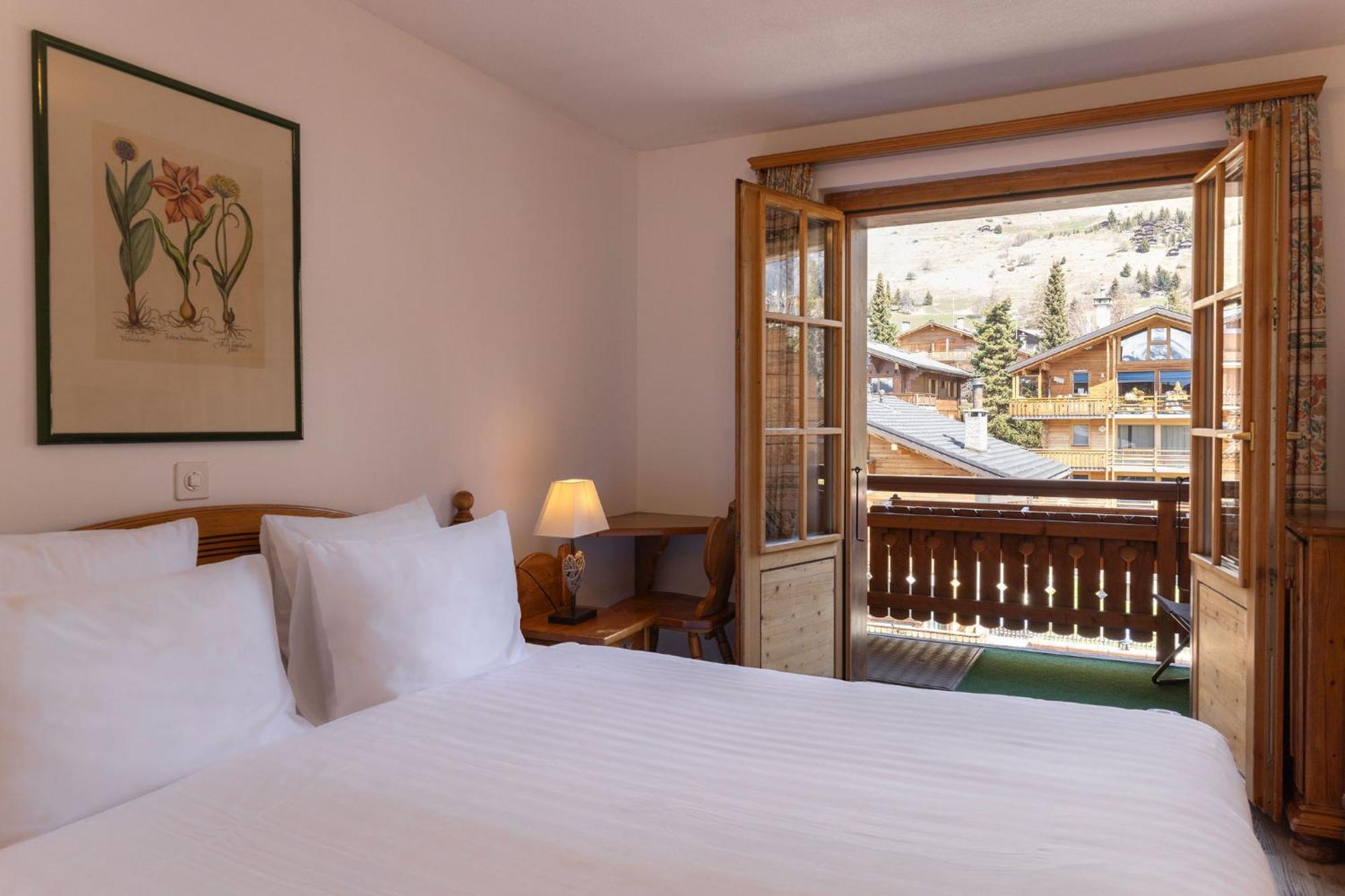 וורבייה Hotel Montpelier מראה חיצוני תמונה